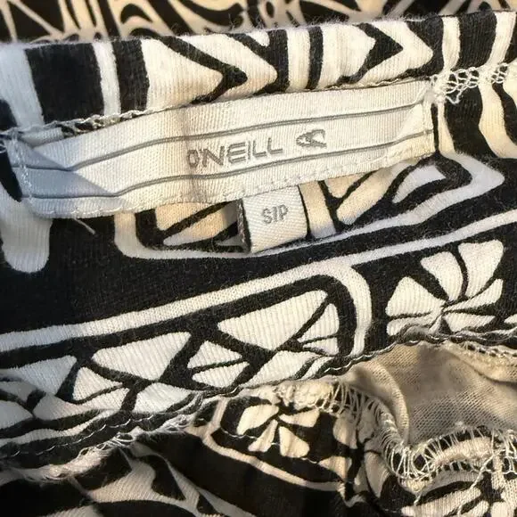 Y2K O'NEILL Abstract Allover Print Sleeveless Dress Womens Sz Small White/Black - Picture 7 of 8